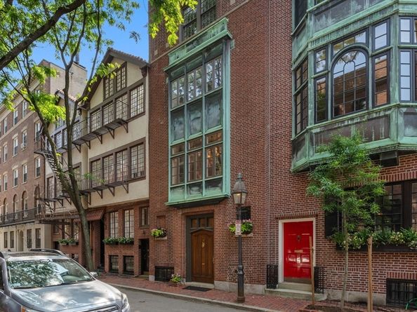 32 Lime St, Boston MA 02108