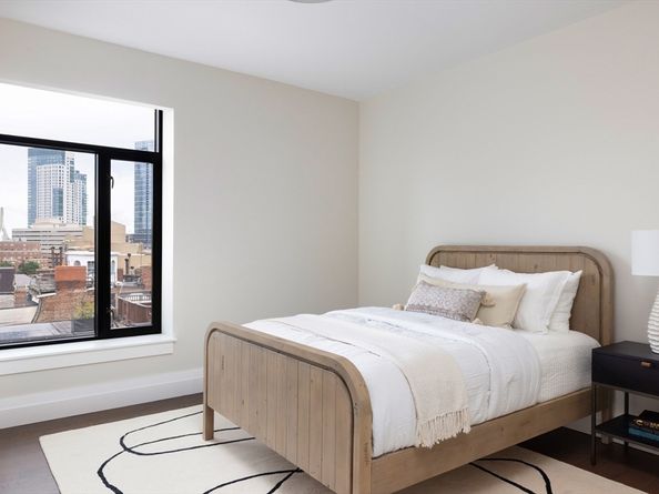 45 Temple St 502, Boston MA 02114