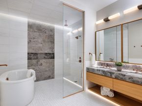 45 Temple St 502, Boston MA 02114