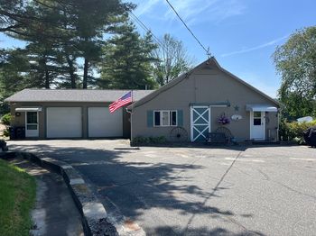 467 Durfee St