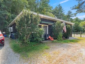 467 Durfee St, Southbridge MA 01550