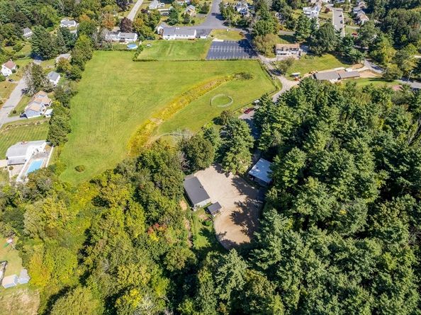 467 Durfee St, Southbridge MA 01550