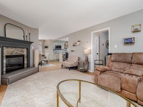 67 Hunter Ave, Marlborough MA 01752