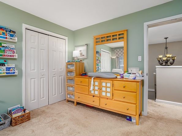 67 Hunter Ave, Marlborough MA 01752
