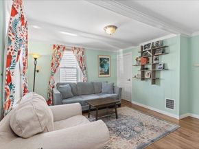 9 John St, Waltham MA 02453