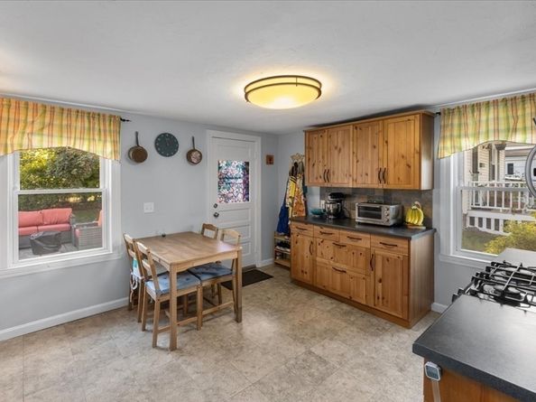 9 John St, Waltham MA 02453