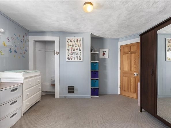 9 John St, Waltham MA 02453