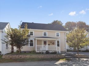 9 John St, Waltham MA 02453