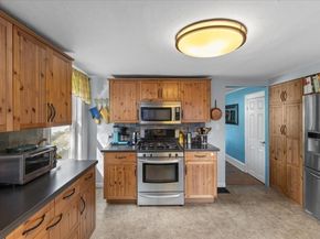 9 John St, Waltham MA 02453