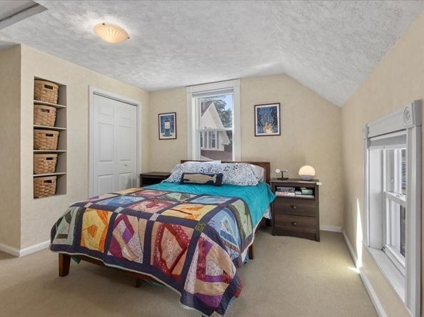 9 John St, Waltham MA 02453