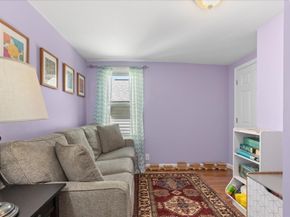 9 John St, Waltham MA 02453