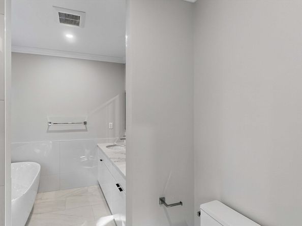 41-43 John St B, Newton MA 02459