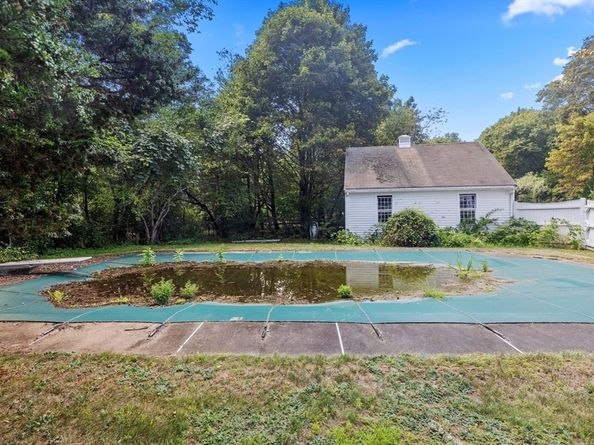 346 Summer St, Duxbury MA 02332