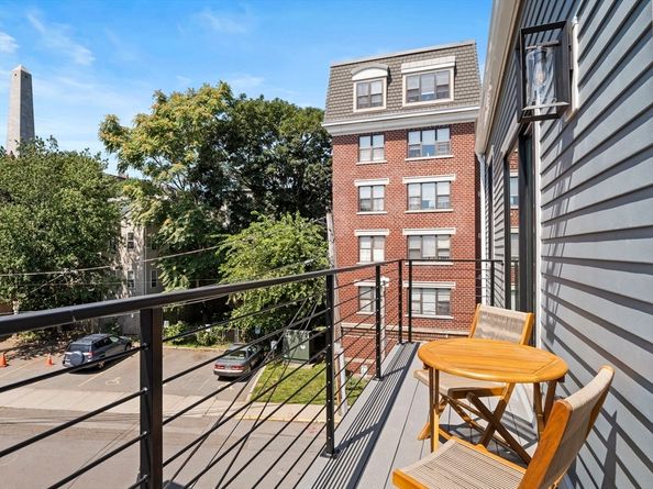 106-108 Bunker Hill St 4P, Boston MA 02129