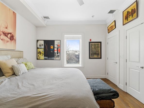 1471 Beacon Street 1, Brookline MA 02445