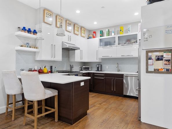 1471 Beacon Street 1, Brookline MA 02445