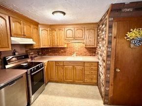 158 Rowayne Park, Bridgewater MA 02324