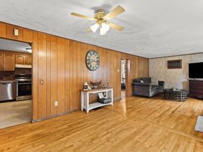 158 Rowayne Park, Bridgewater MA 02324