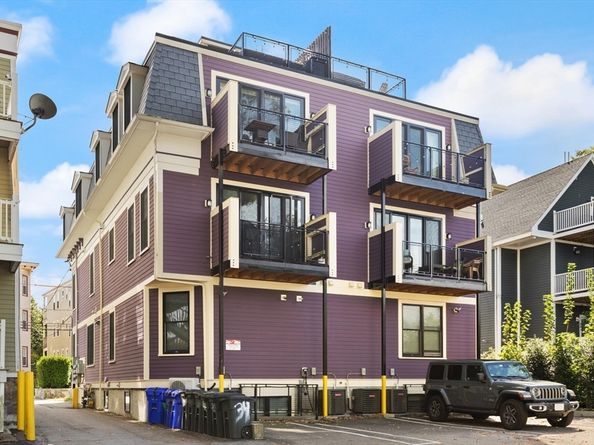 34 Dix St 3, Boston MA 02122