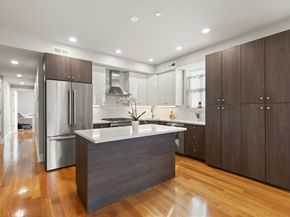 34 Dix St 3, Boston MA 02122