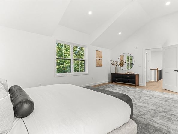 12-14 Sylvan Street 4, Melrose MA 02176