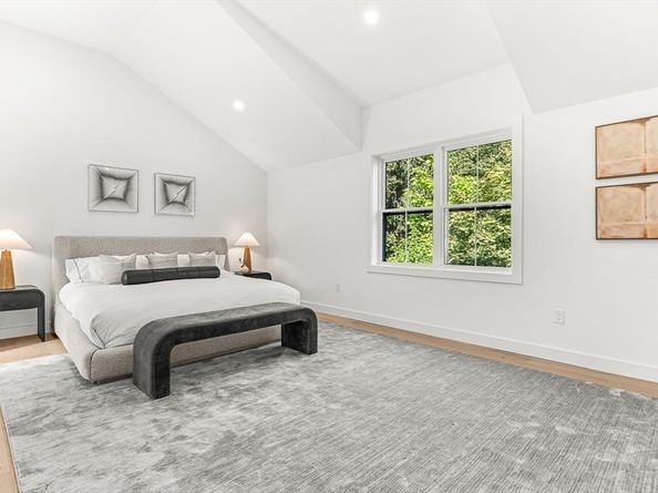 12-14 Sylvan Street 4, Melrose MA 02176