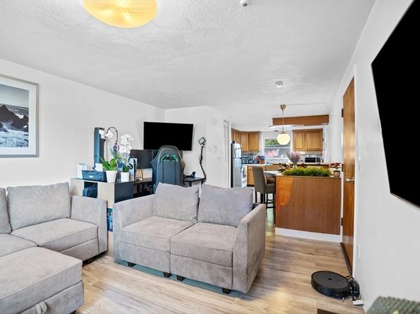 29 Oconnell Ave, Quincy MA 02169