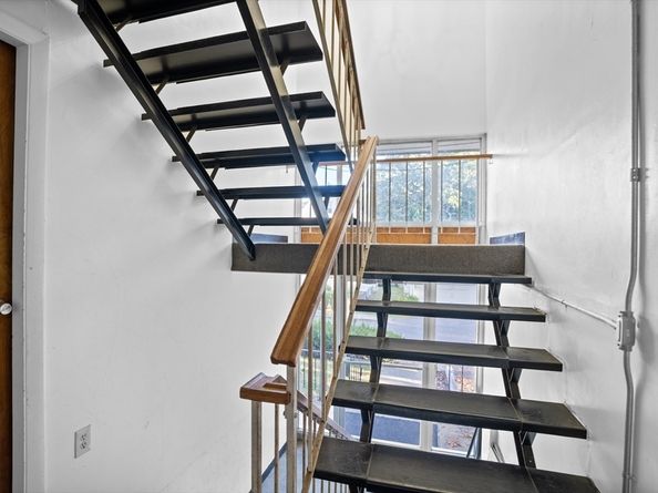 29 Oconnell Ave, Quincy MA 02169