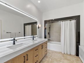 31 Johnson St, Leominster MA 01453