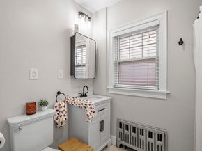 232 Lynn St, Peabody MA 01960