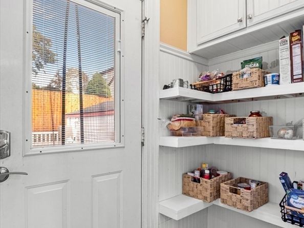 232 Lynn St, Peabody MA 01960