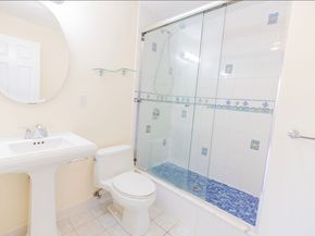 44 Washington St 501, Brookline MA 02445