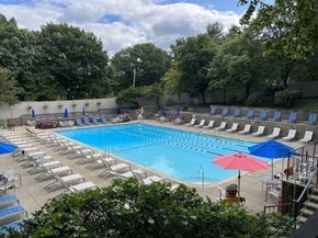 44 Washington St 501, Brookline MA 02445