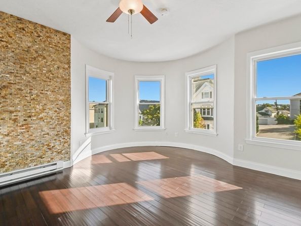 52 Providence Street 3, Worcester MA 01604