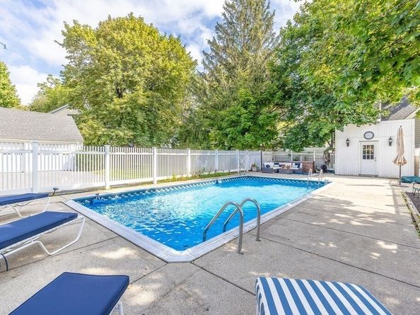 154 Warren Street, Needham MA 02492