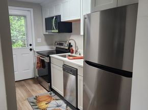 4 Mclaughlin St 3, Framingham MA 01701