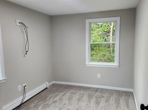 4 Mclaughlin St 3, Framingham MA 01701