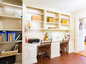 28 N Main St, West Brookfield MA 01585