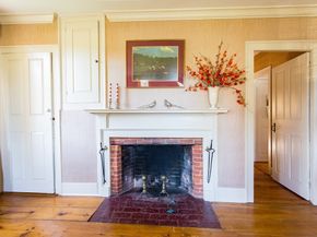 28 N Main St, West Brookfield MA 01585