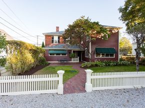 28 N Main St, West Brookfield MA 01585