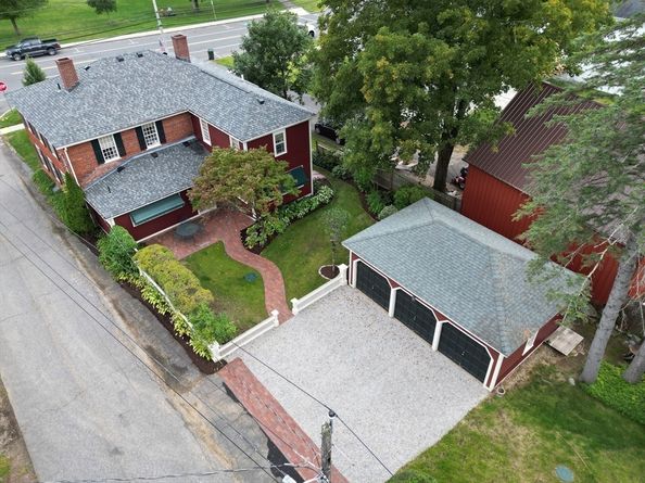 28 N Main St, West Brookfield MA 01585