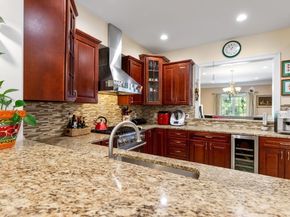 129 Cambridge St 1, Burlington MA 01803