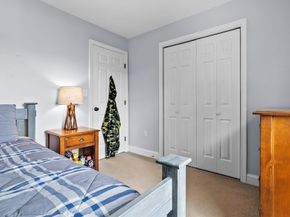 17 Lavalley Ln, Newburyport MA 01950