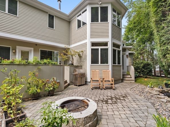 56 Cynthia Rd, Newton MA 02459