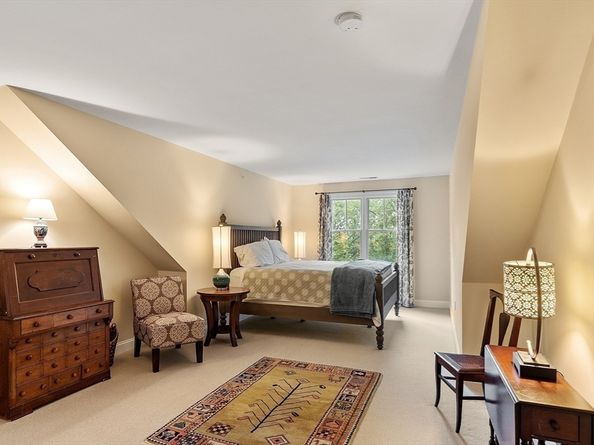 51 S Cottage Rd 112, Belmont MA 02478