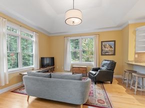 51 S Cottage Rd 112, Belmont MA 02478