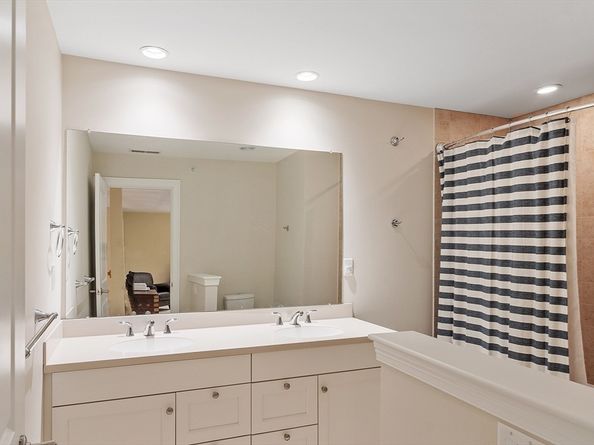 51 S Cottage Rd 112, Belmont MA 02478