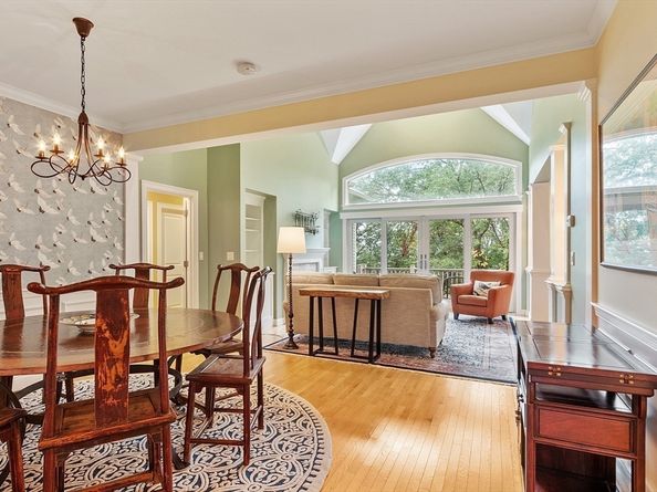 51 S Cottage Rd 112, Belmont MA 02478