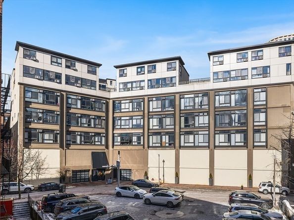 12 Stoneholm St 614, Boston MA 02115