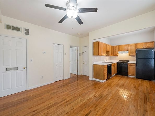 254-256 Medford St 2, Boston MA 02129